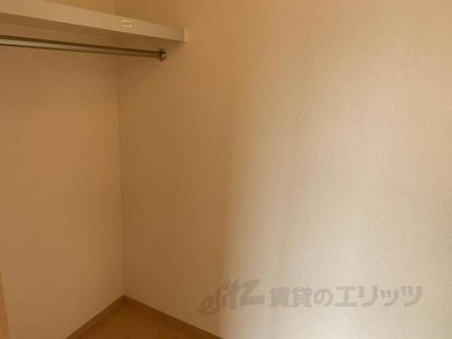 収納　ウォークインクローゼット