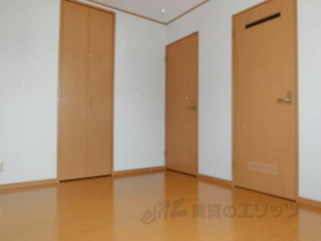 リビング　フローリング