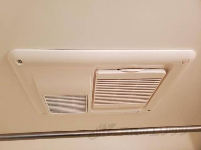 浴室換気乾燥機