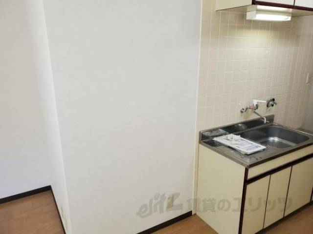 冷蔵庫置場