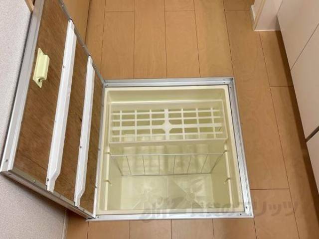 床下収納