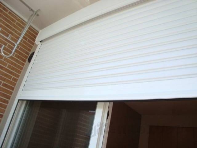 シャッター雨戸