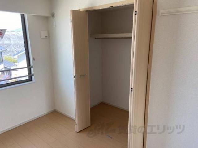 収納　洋室の収納