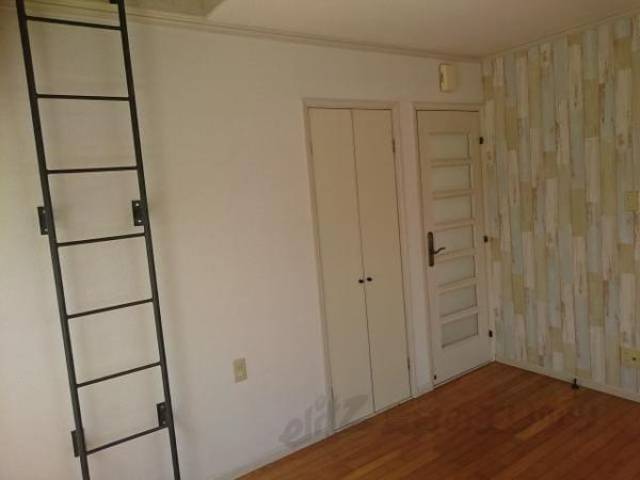 リビング　押入