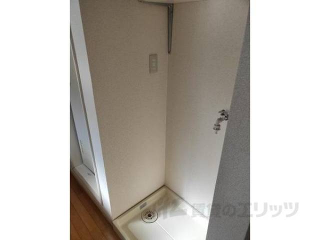 洗濯機置場　洗濯機置場