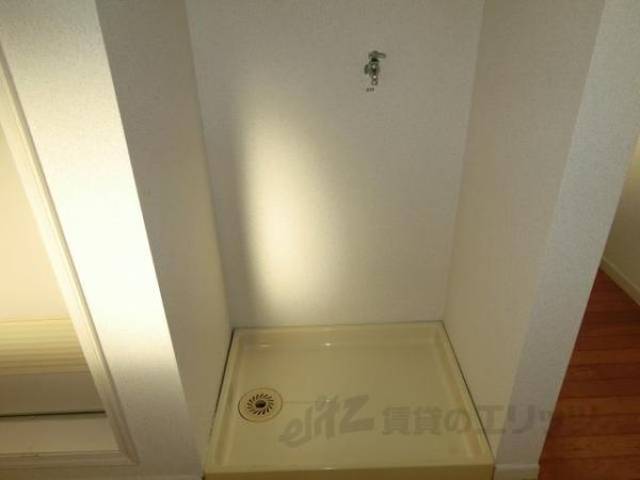 洗濯機置場　洗濯機置場