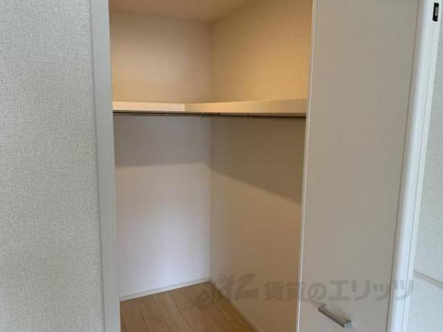 収納　ウォークインクローゼット