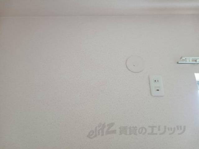 洋室　エアコン穴