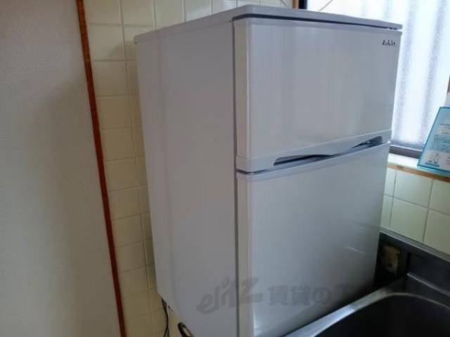 キッチン　冷蔵庫ついてきます！