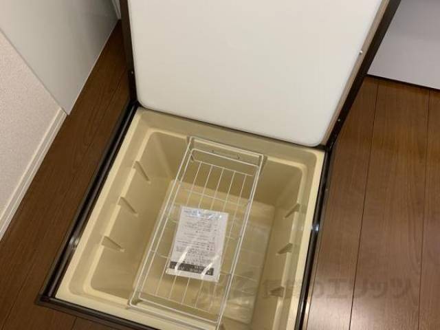 収納　床下収納