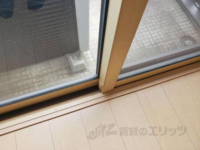 樹脂サッシ