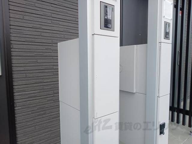玄関　メールBOX