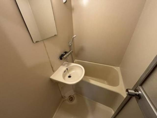 バス