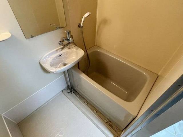 バス