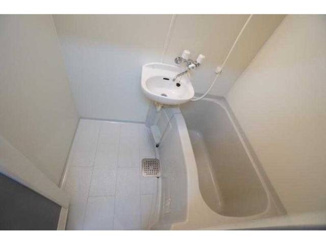 バス