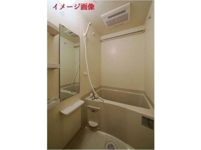 バス
