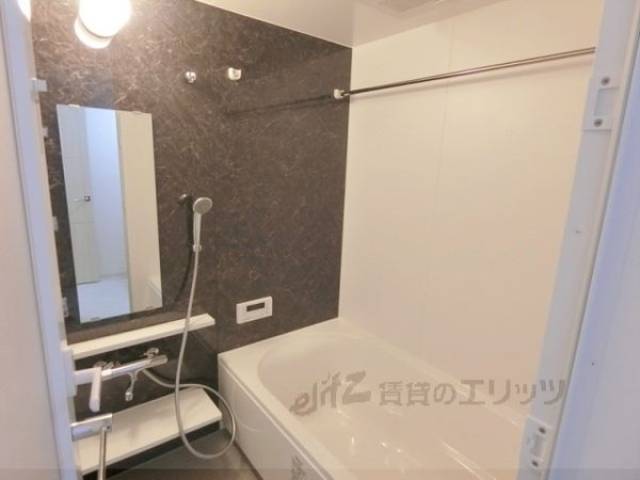 バス