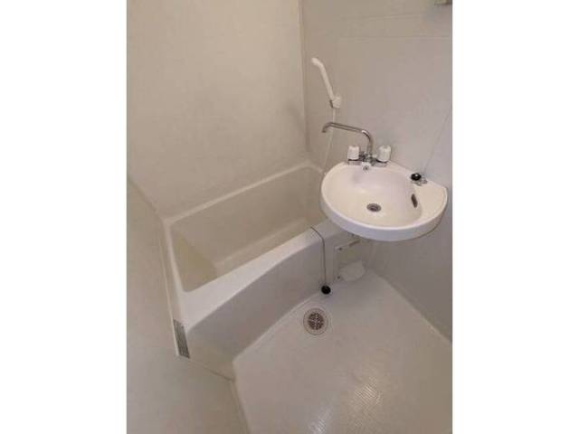 バス