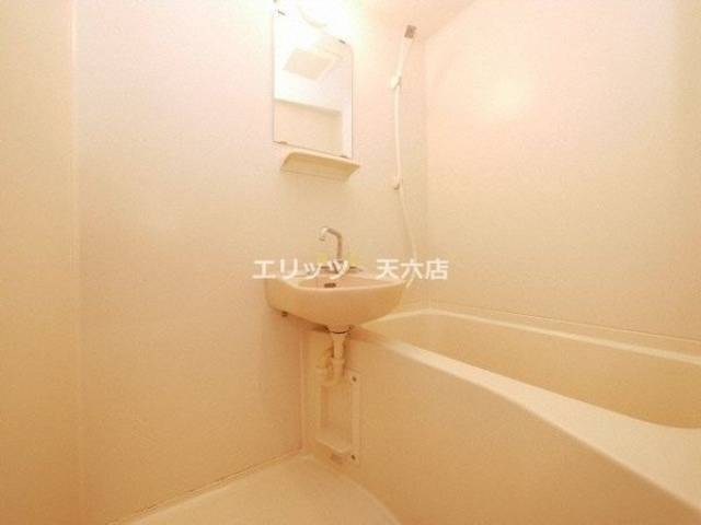 バス