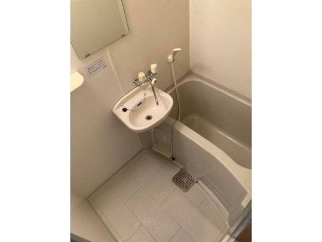 バス