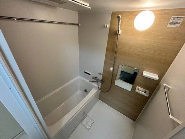 バス