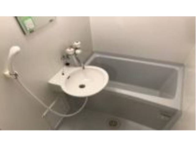 バス
