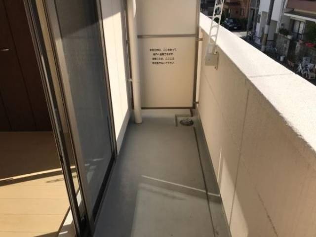 バルコニー
