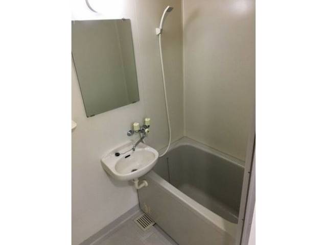 バス