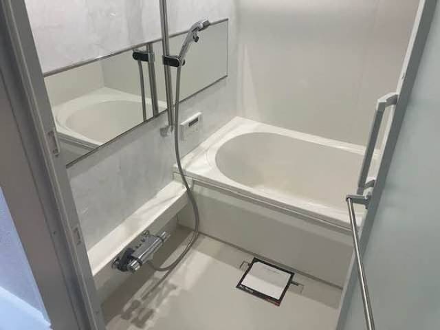 バス
