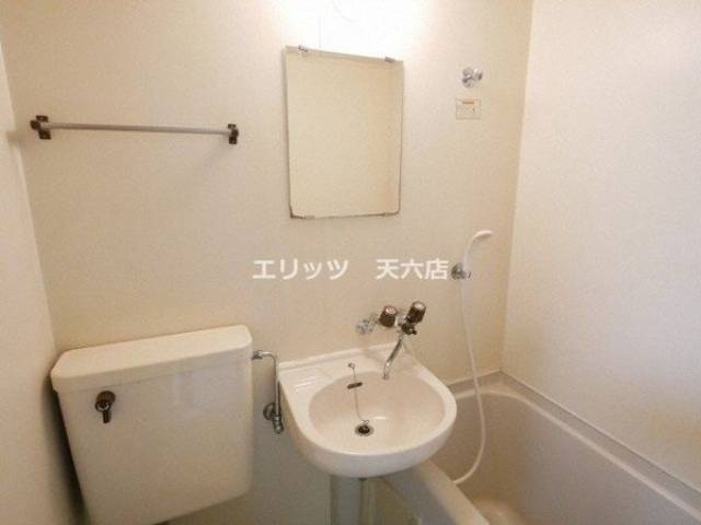 バス