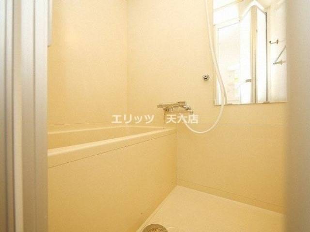 バス