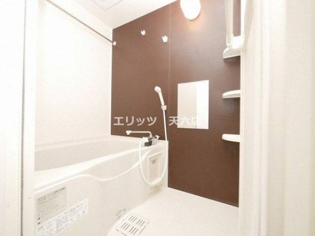 バス