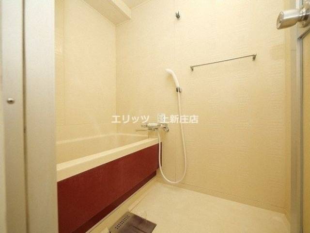 バス