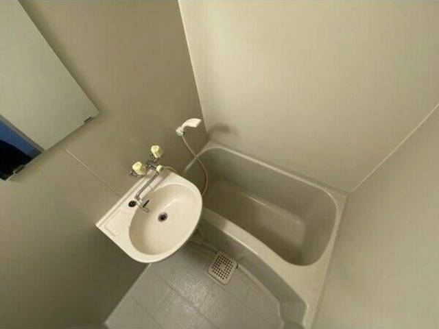 バス