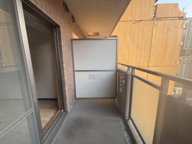 バルコニー