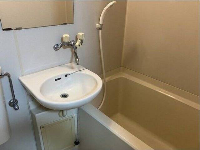 バス