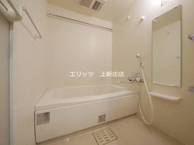 バス