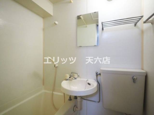 バス