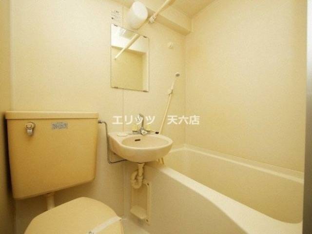 バス