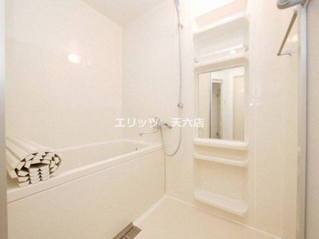 バス