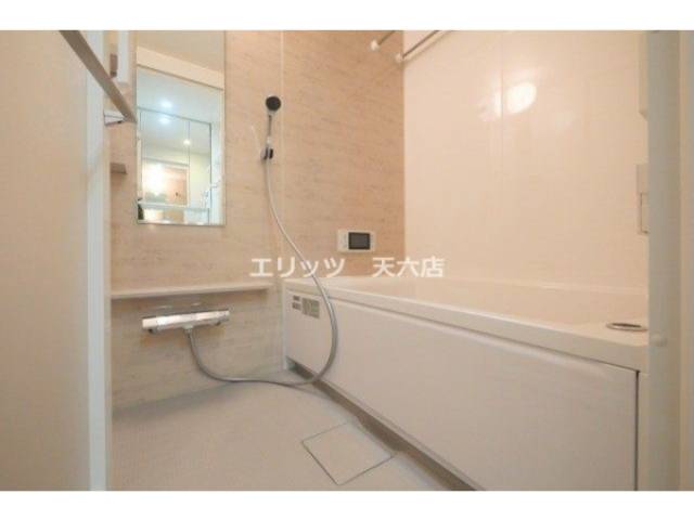 バス