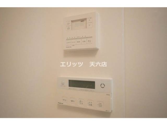 バス