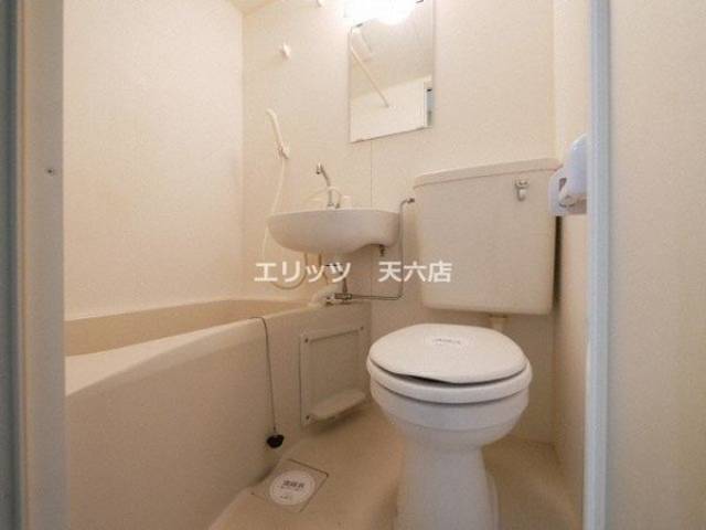 バス