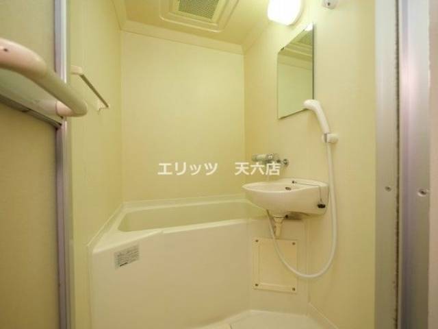 バス