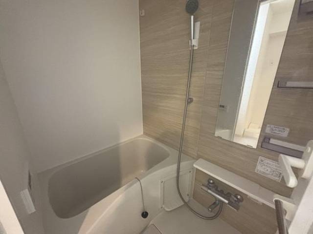 バス