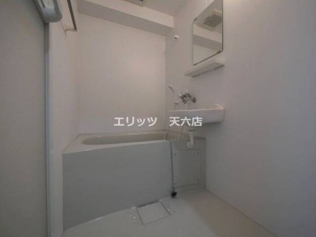 バス
