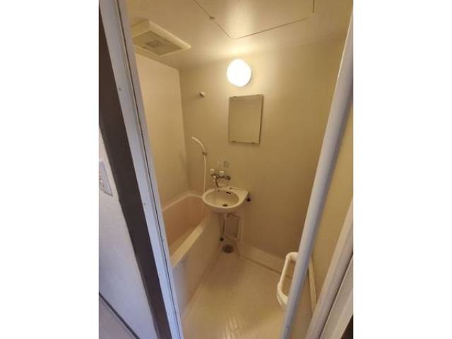 バス