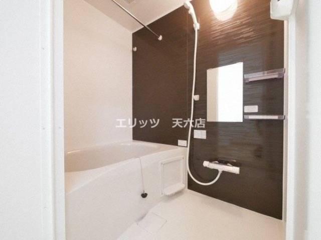 バス