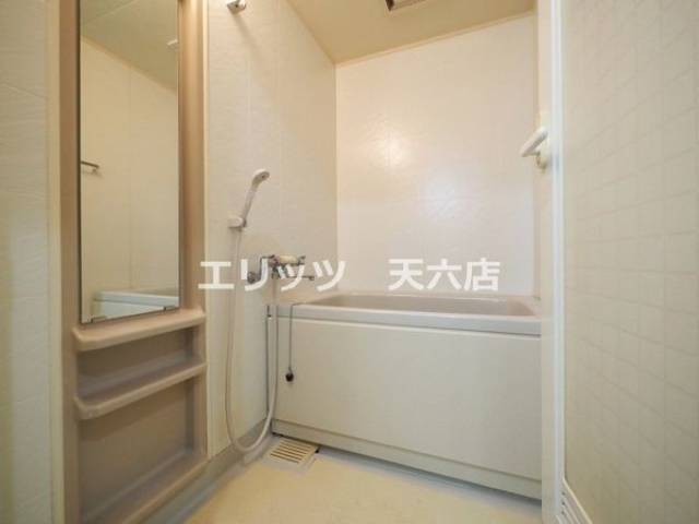 バス