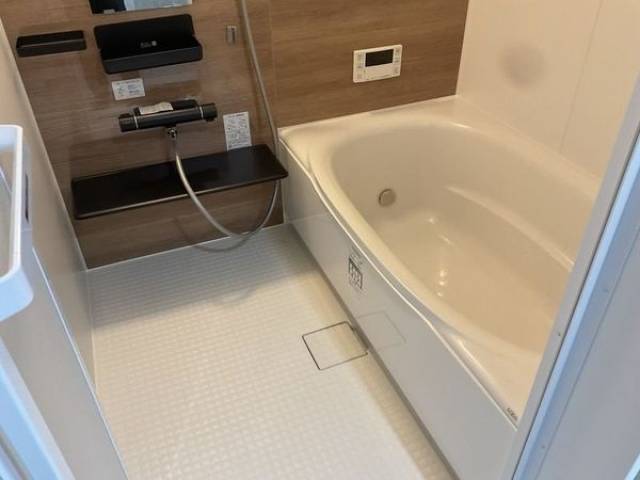 バス